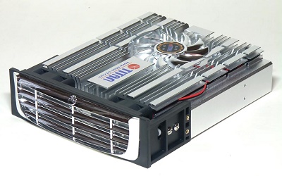 HDD hladnjak Titan TTC-HD88TZ, 5,25", front cooler 2x4cm + top fan 1x7cm, aluminium heatskin, Hang Pack